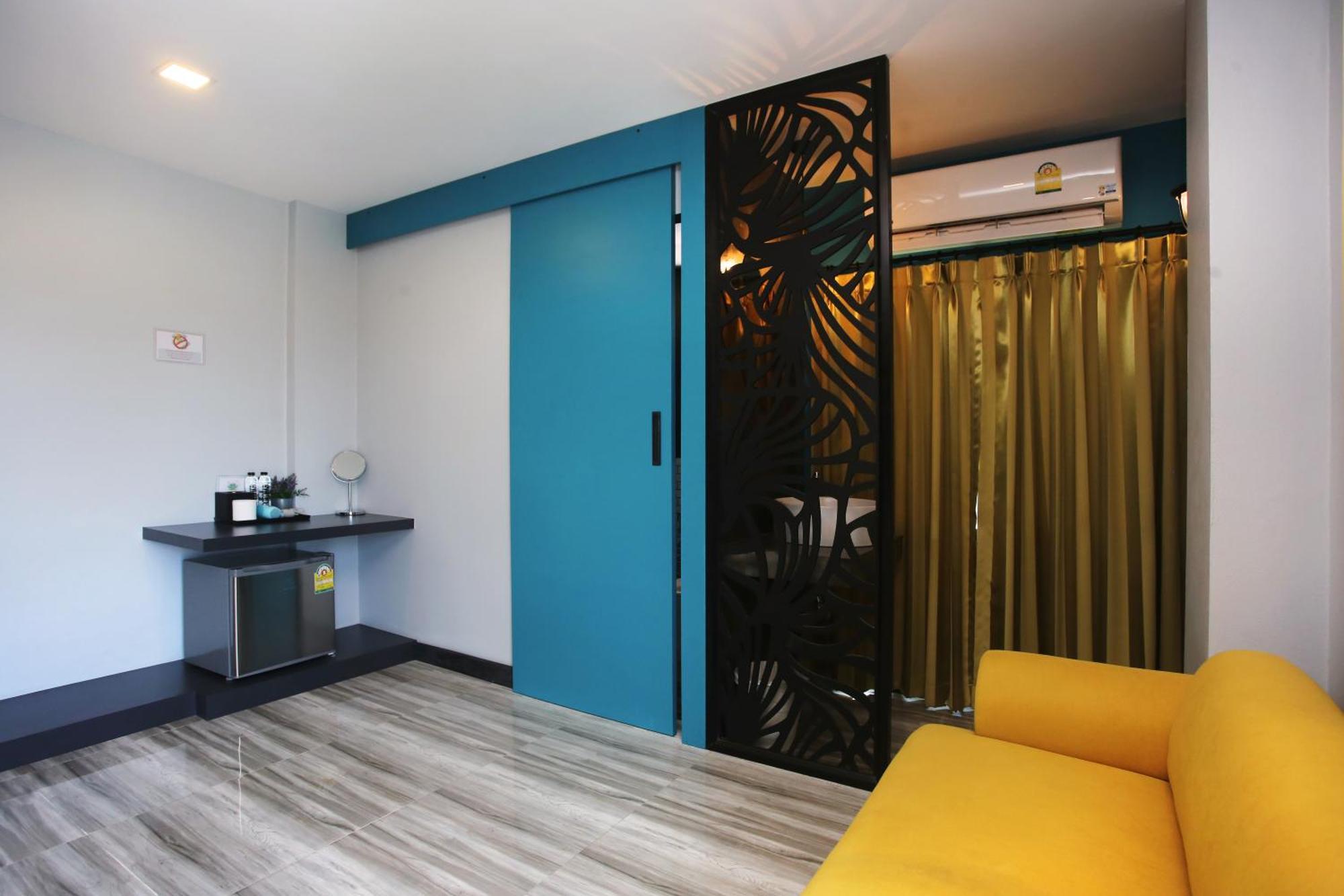 Nam Naka Boutique Hotel - Sha Plus Пхукет Экстерьер фото